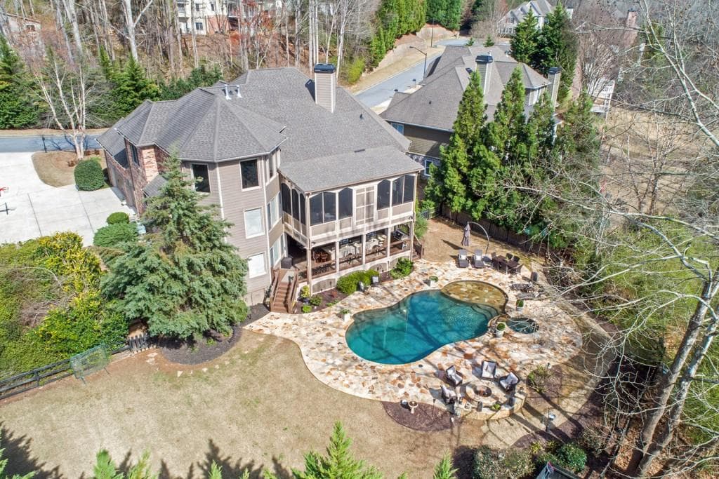 5 bedroom, 5,897 sq ft single family residence sold at 4466 Outpost Court, Roswell, GA 30075