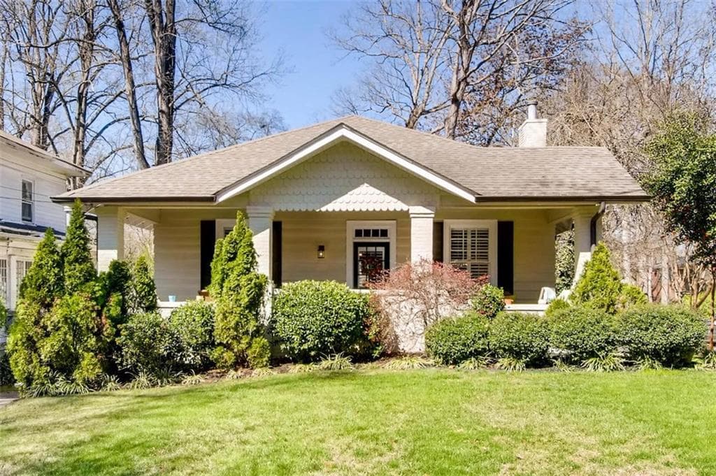 2 bedroom, 1,376 sq ft single family residence sold at 1132 Briarcliff Place, Atlanta, GA 30306