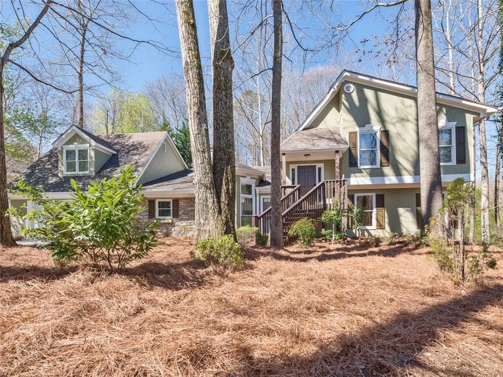 11960 Harris Road, Roswell, GA 30076 — most recent listing photo