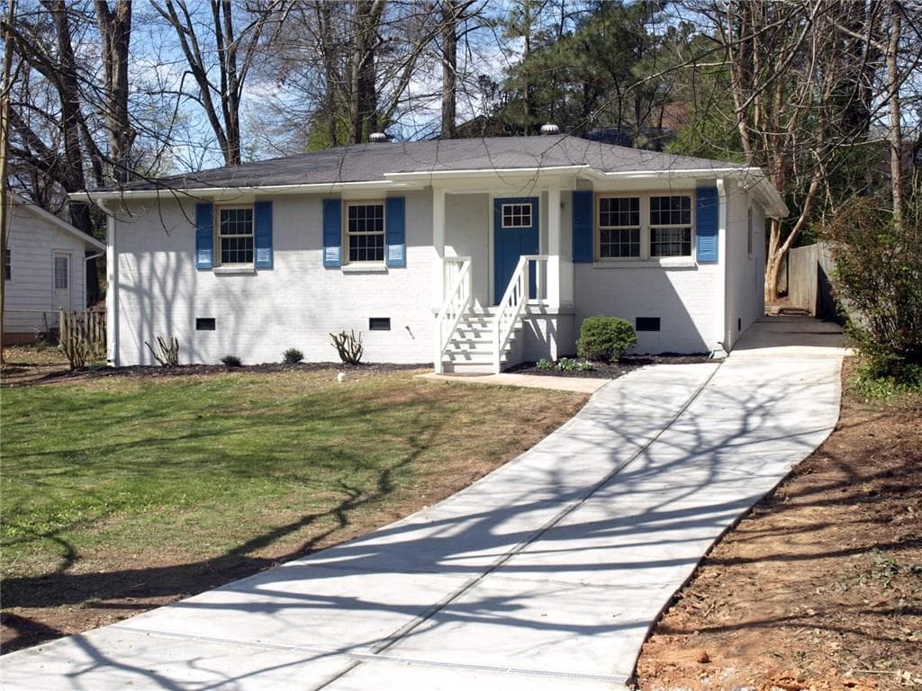 1033 Pine Valley Drive, Marietta, GA 30062 — most recent listing photo