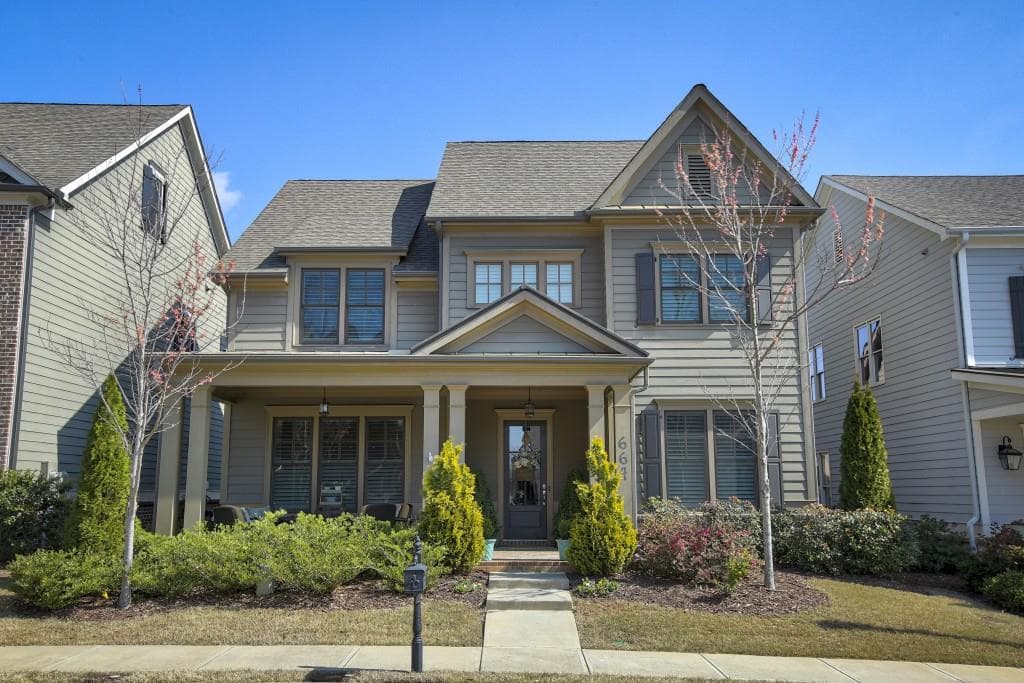 4 bedroom, 3,103 sq ft single family residence sold at 664 Dunbrody Drive, Alpharetta, GA 30004