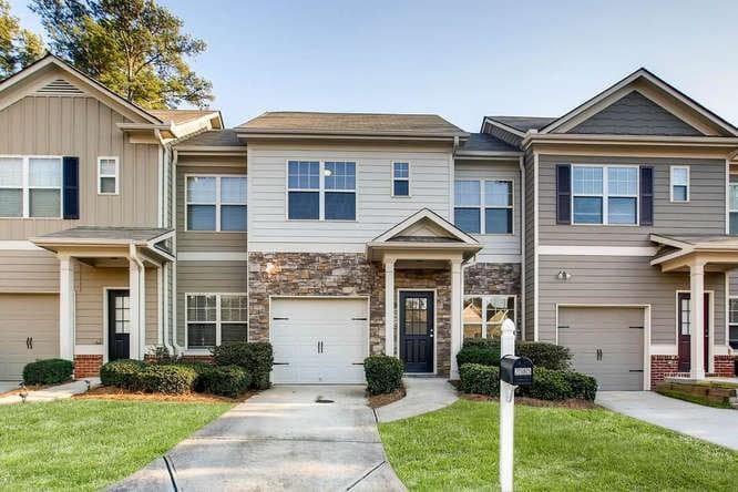 2585 Maple Park Place, Cumming, GA 30041 — most recent listing photo