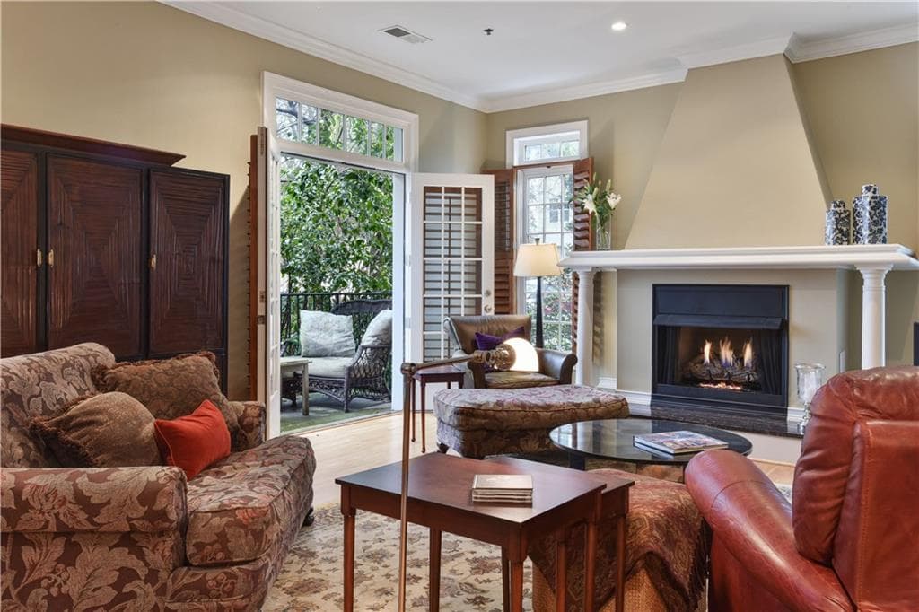 1 bedroom, 1,066 sq ft condominium sold at 270 15th Street 206, Atlanta, GA 30309
