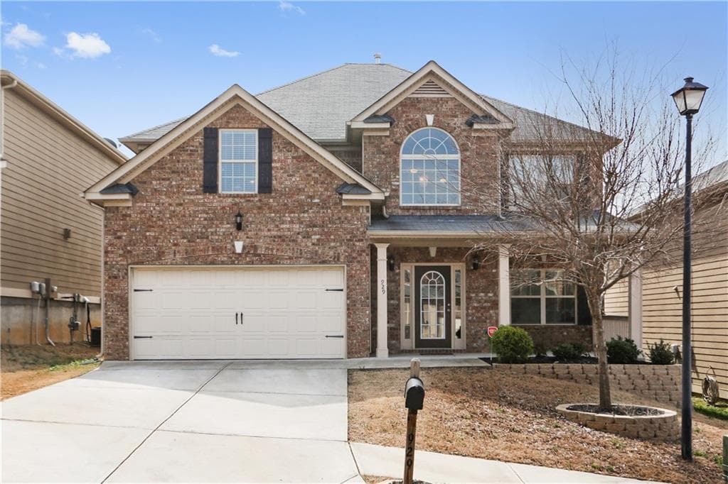 4 bedroom, 2,796 sq ft single family residence sold at 929 Sublime Trail, Canton, GA 30114