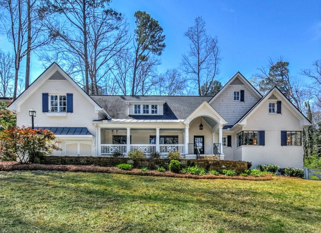 5 bedroom single family residence sold at 3790 Narmore Drive, Atlanta, GA 30319