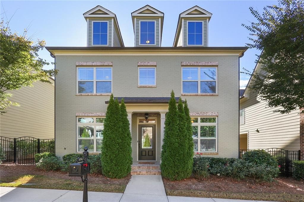 5 bedroom, 3,393 sq ft single family residence sold at 4308 Elliott Way, Smyrna, GA 30082