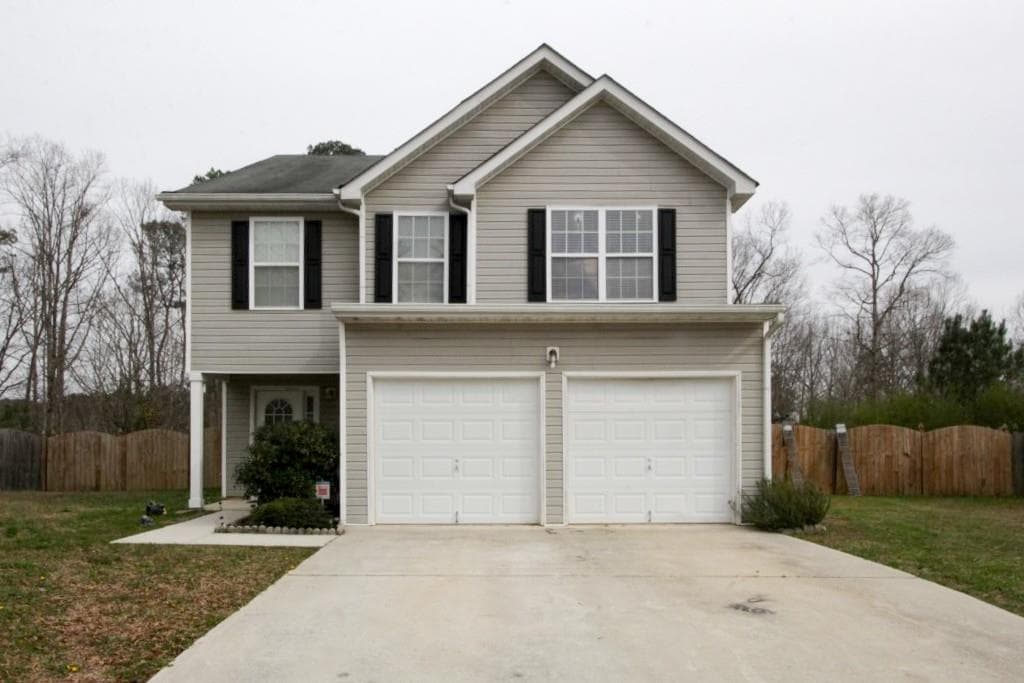 4008 Brumby Way, Snellville, GA 30039 — most recent listing photo