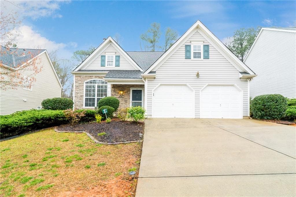 3 bedroom, 1,856 sq ft single family residence sold at 3391 Serenade Court, Alpharetta, GA 30004