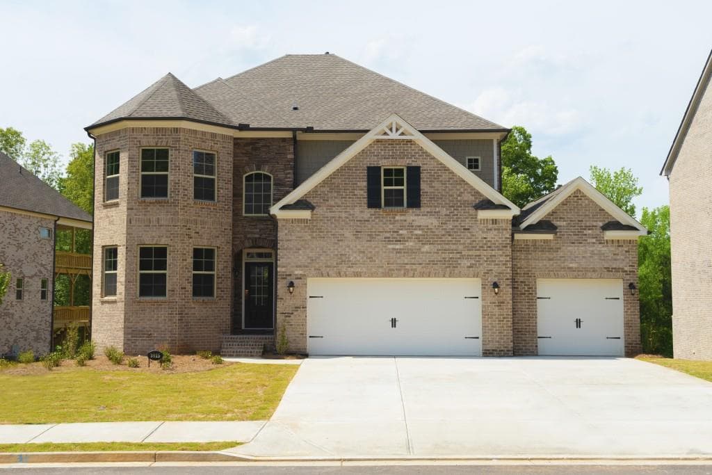 3915 Crimson Ridge Way, Buford, GA 30518 — most recent listing photo