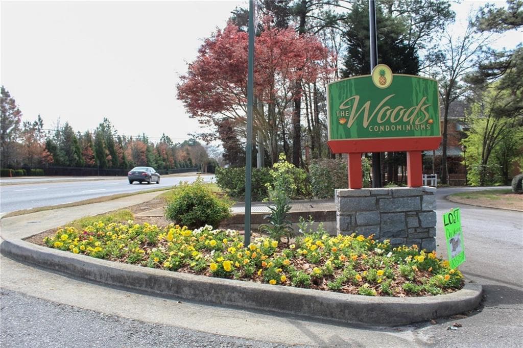2901 Torreya Way, Marietta, GA 30067 — most recent listing photo