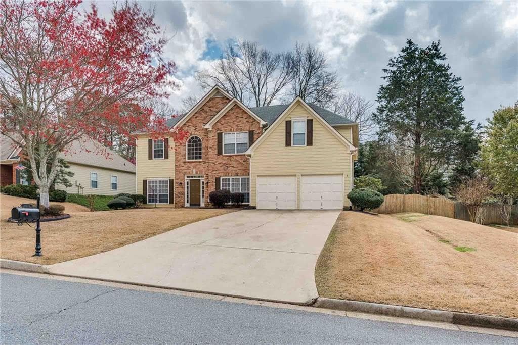 5 bedroom, 3,463 sq ft single family residence sold at 2671 Thornberry Place, Marietta, GA 30066