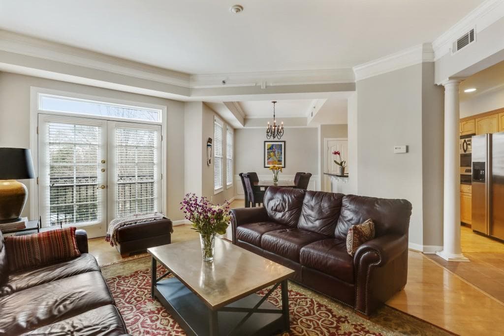 3 bedroom, 2,186 sq ft condominium sold at 850 Piedmont Avenue 3317, Atlanta, GA 30308
