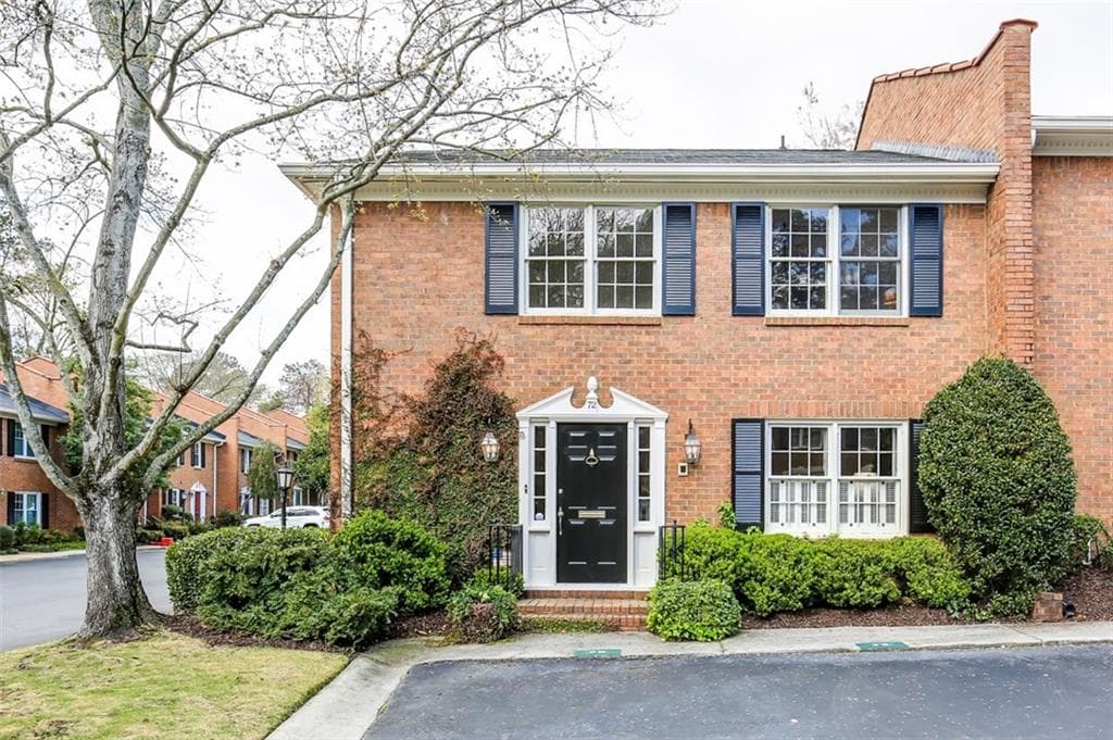 3 bedroom, 2,164 sq ft condominium sold at 4620 Wieuca Road 72, Atlanta, GA 30342