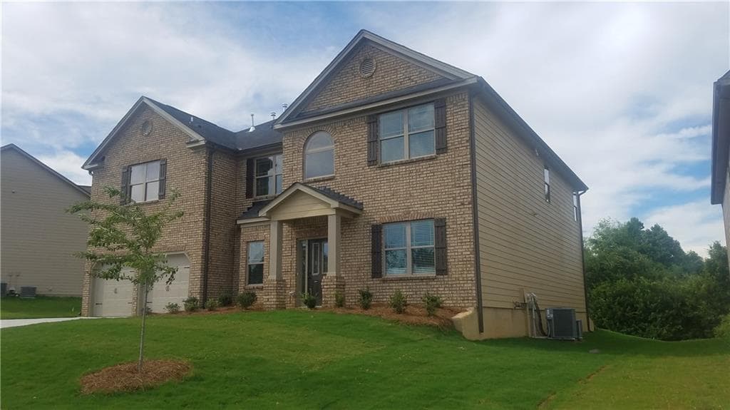 5 bedroom single family residence sold at 680 Stonebranch Drive, Loganville, GA 30052