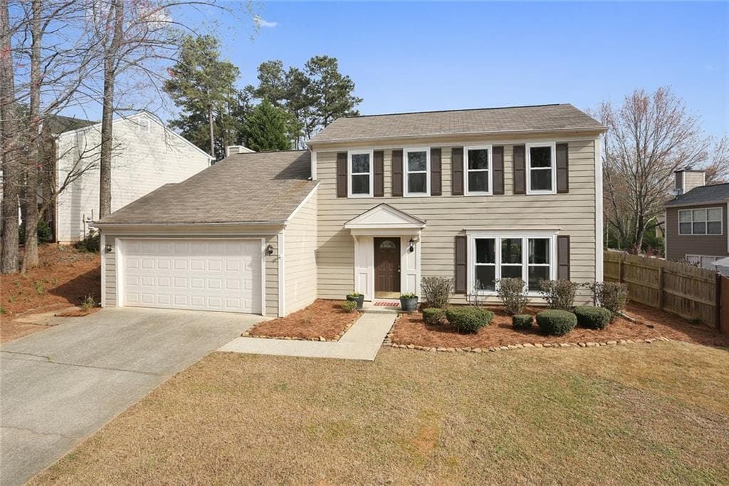 4900 Tanners Spring Drive, Alpharetta, GA 30022 — most recent listing photo