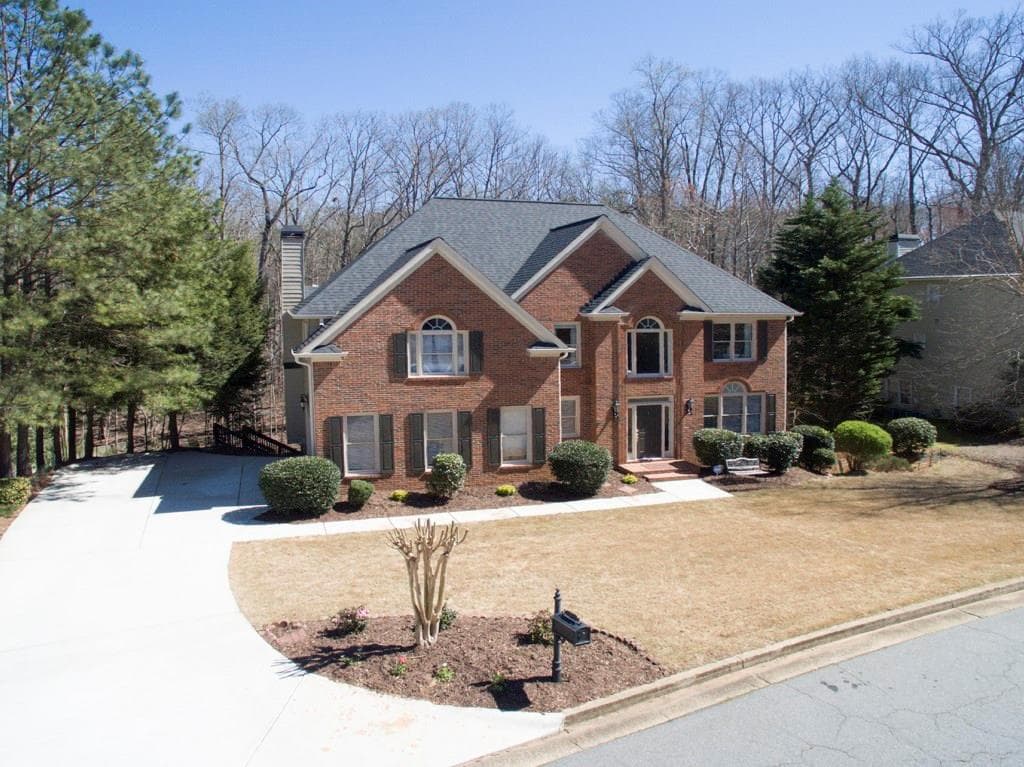 4 bedroom, 3,968 sq ft single family residence sold at 4730 Outlook Way, Marietta, GA 30066
