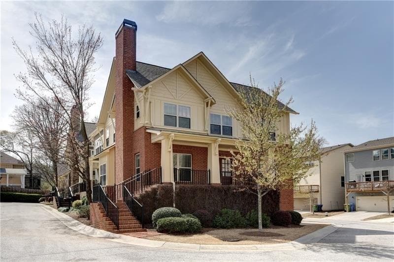 3 bedroom, 2,196 sq ft townhouse sold at 1298 Atlantic Drive, Atlanta, GA 30318