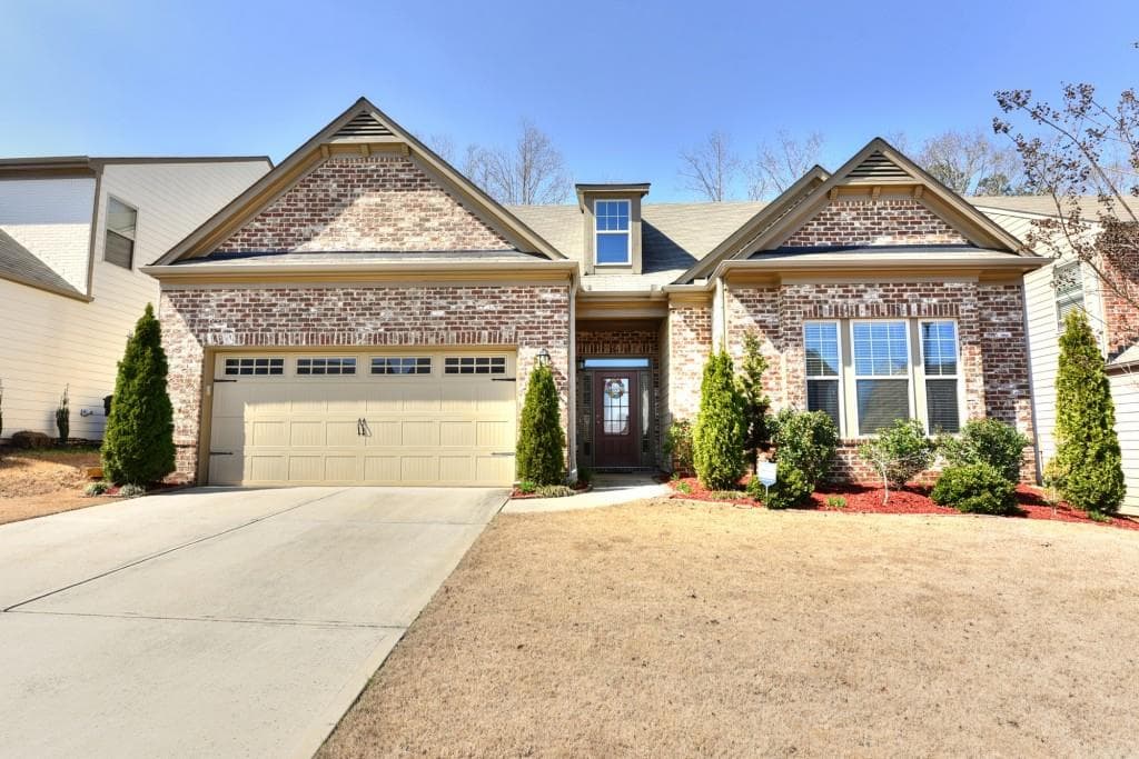 4 bedroom, 2,614 sq ft single family residence sold at 5195 Brierstone Drive, Alpharetta, GA 30004