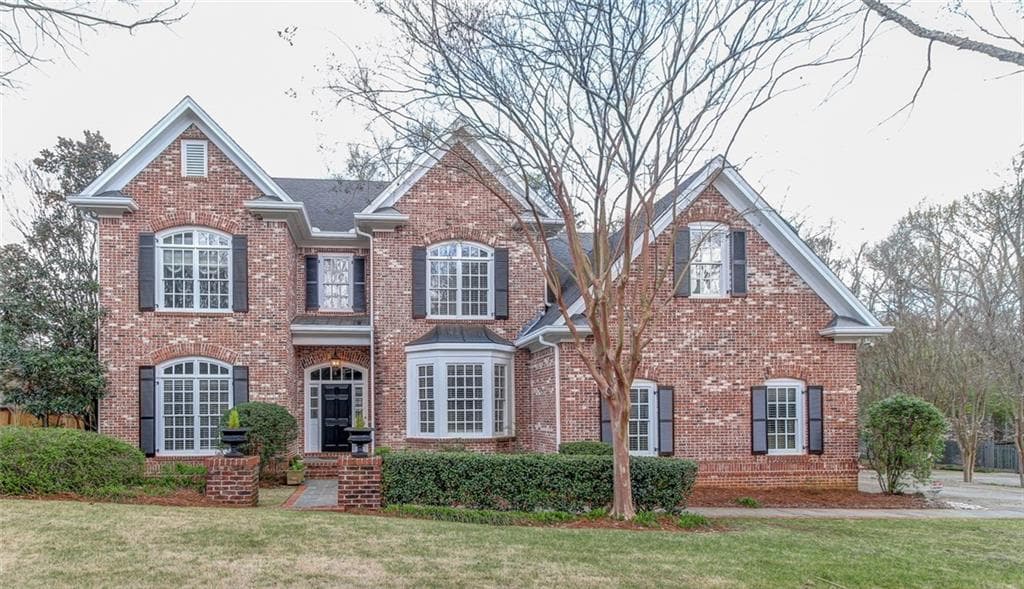 5 bedroom, 4,589 sq ft single family residence sold at 2879 Payton Oaks Drive, Atlanta, GA 30345