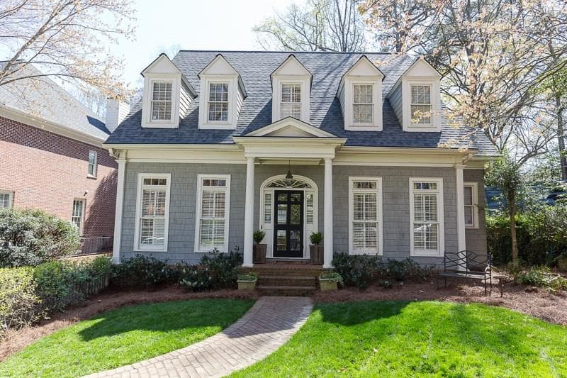 3 bedroom, 2,824 sq ft single family residence sold at 2021 Springlake Drive, Atlanta, GA 30305