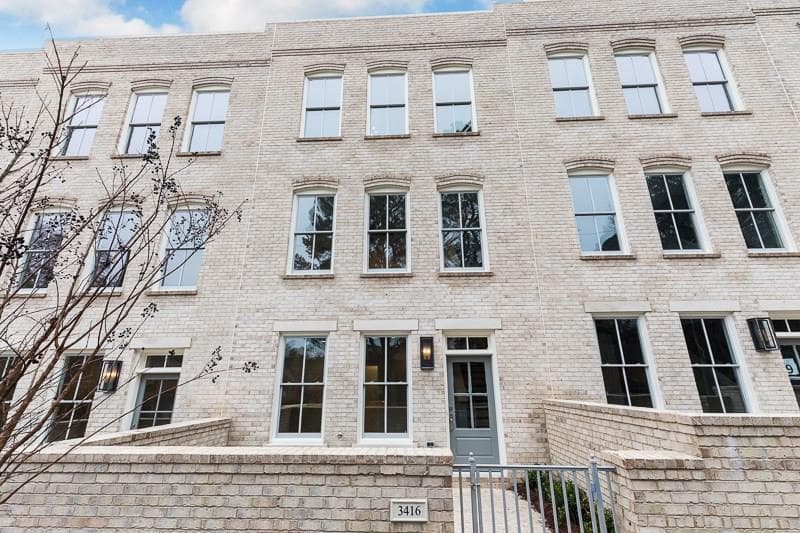 3 bedroom, 2,277 sq ft townhouse sold at 3416 Landen Pine Court 8, Atlanta, GA 30305