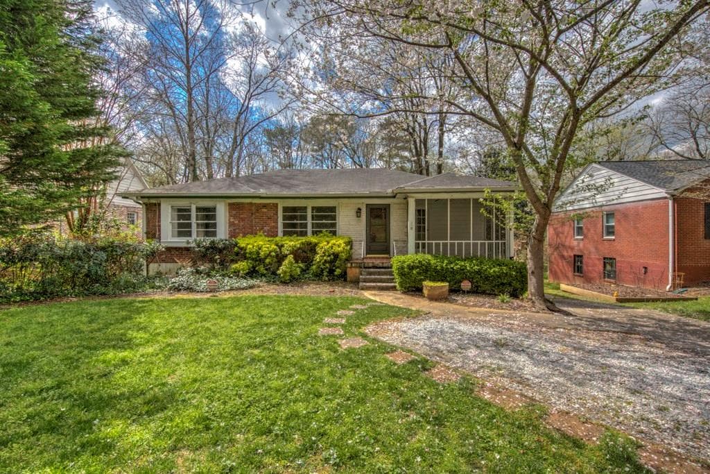 4 bedroom, 2,292 sq ft single family residence sold at 1730 Helen Drive, Atlanta, GA 30306