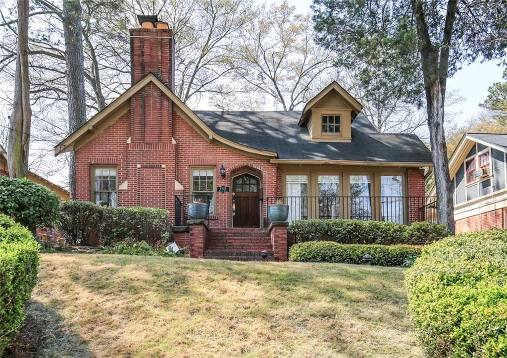 3 bedroom, 2,026 sq ft single family residence sold at 1426 Monroe Drive, Atlanta, GA 30324