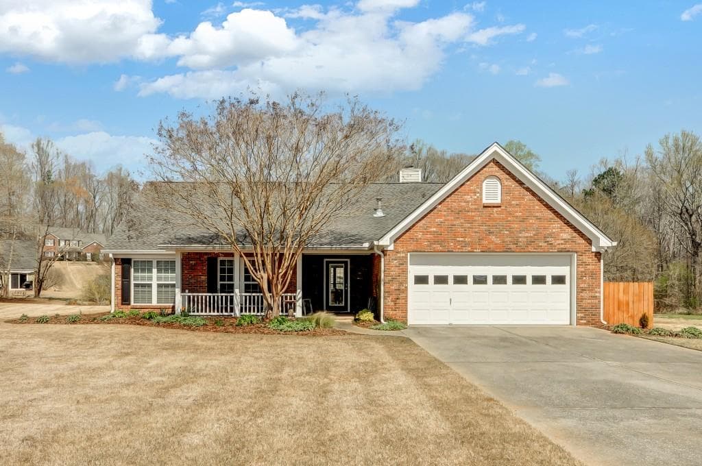7375 Valley Landing Court, Cumming, GA 30041 — most recent listing photo