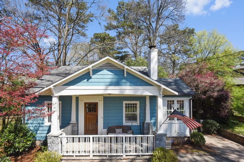 3 bedroom, 1,929 sq ft single family residence sold at 2186 Virginia Place, Atlanta, GA 30305