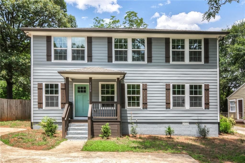 4 bedroom, 2,000 sq ft single family residence sold at 1690 Flat Shoals Road, Atlanta, GA 30316