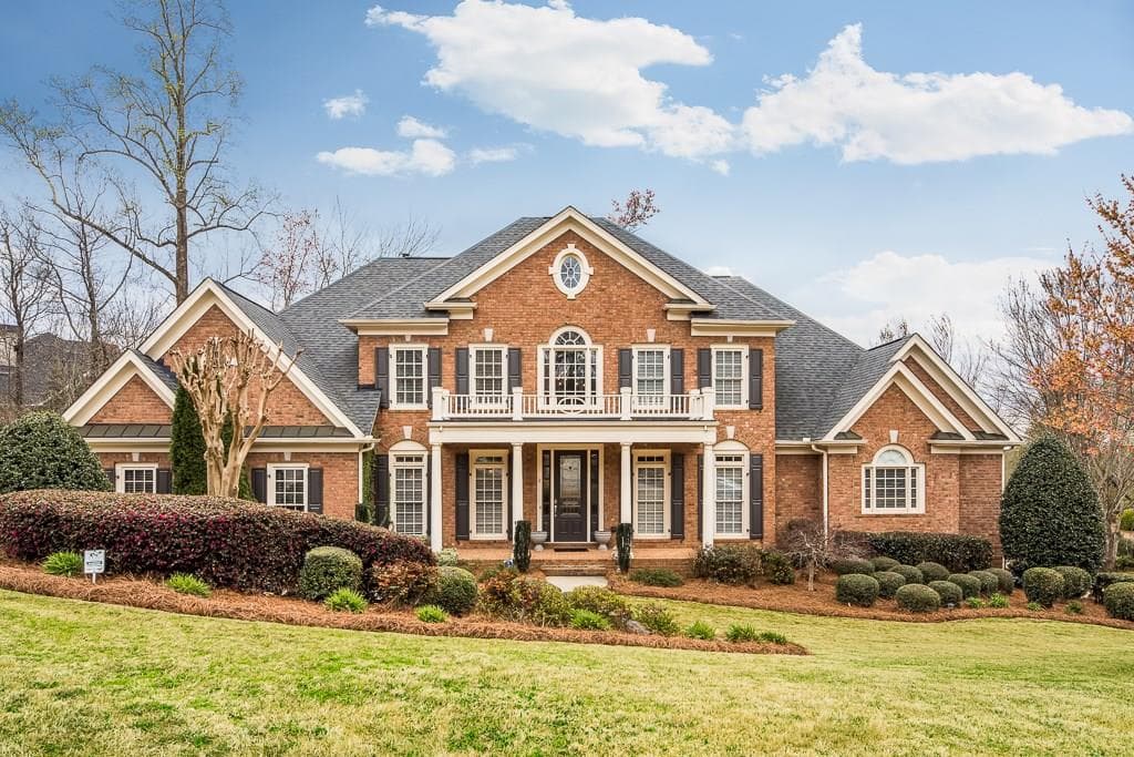10010 Halstead Drive, Suwanee, GA 30024 — most recent listing photo