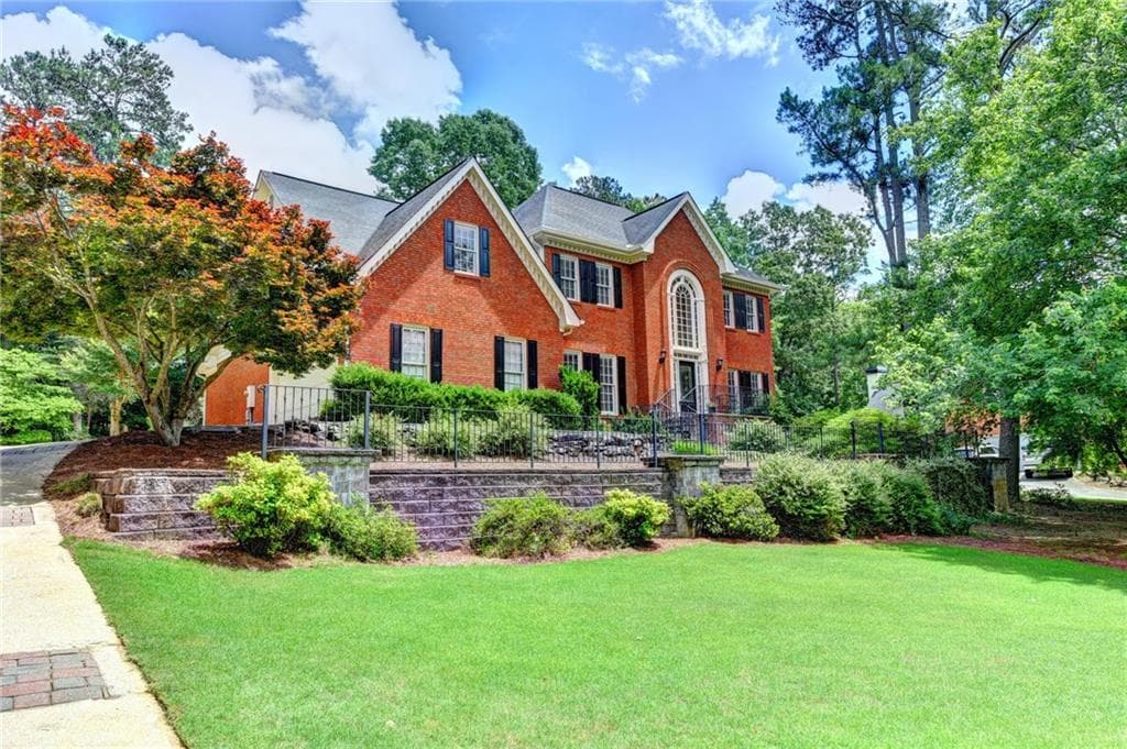 5545 Bannergate Drive, Johns Creek, GA 30022 — most recent listing photo