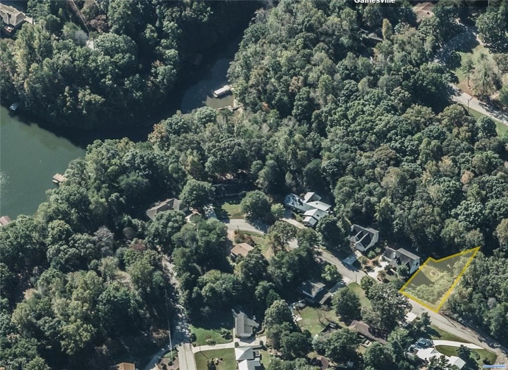 other sold at 1238 Lakeshore Circle, Gainesville, GA 30501