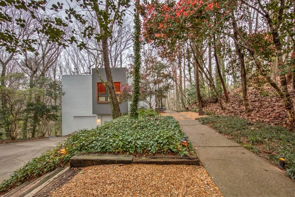 30 Maryeanna Drive, Sandy Springs, GA 30342 — most recent listing photo