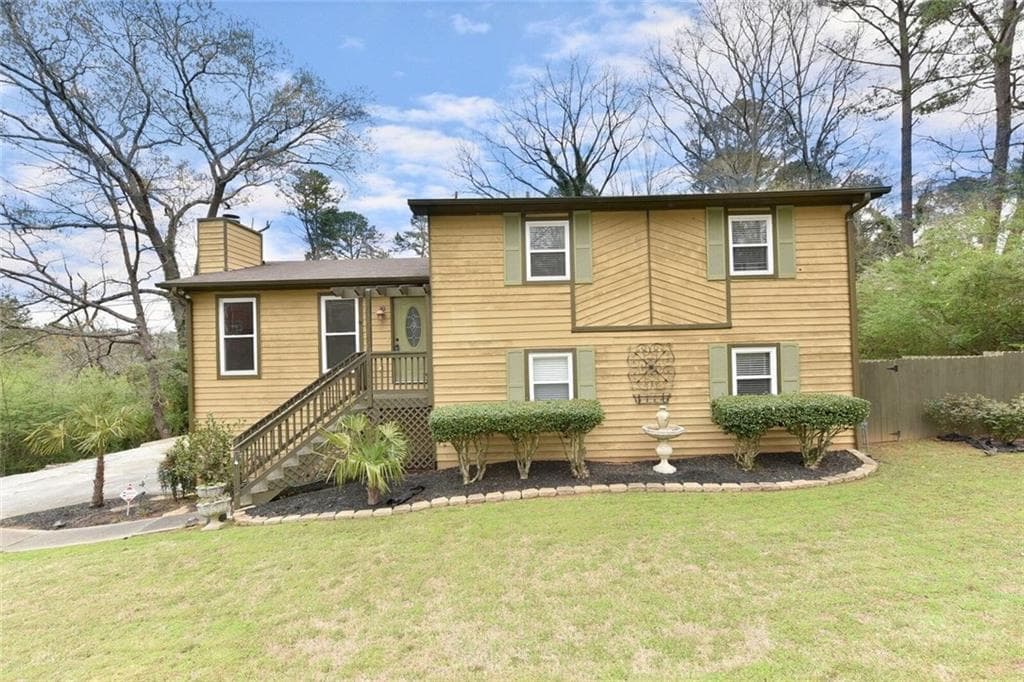 4924 Wycliffe Drive, Stone Mountain, GA 30087 — most recent listing photo