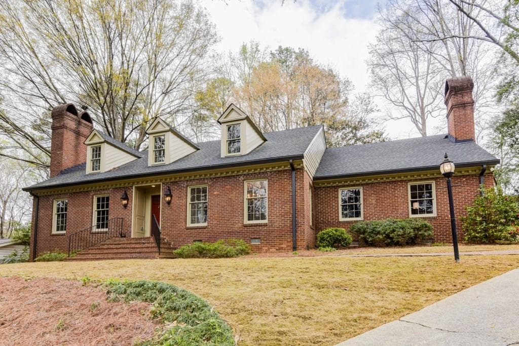 5 bedroom, 5,015 sq ft single family residence sold at 1514 Mason Mill Road, Atlanta, GA 30329