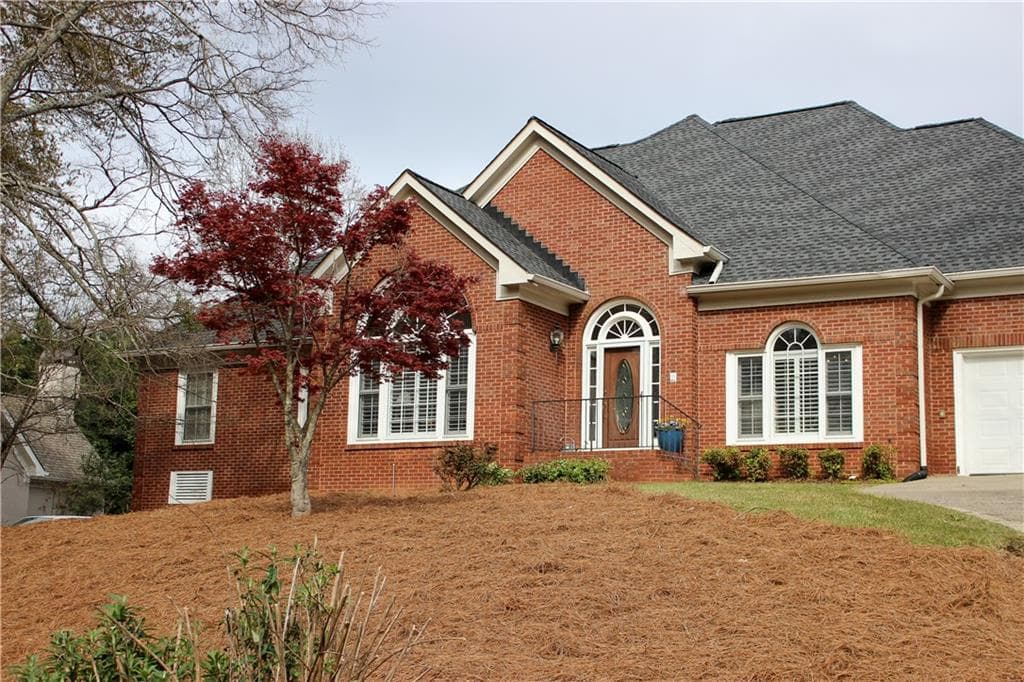 2907 Ashebrooke Drive, Marietta, GA 30068 — most recent listing photo