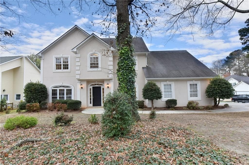 4 bedroom, 2,815 sq ft single family residence sold at 685 Prestonwood Drive, Lawrenceville, GA 30043