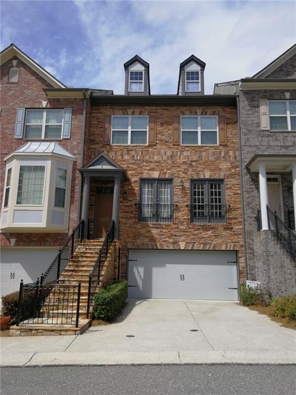 2835 Seneca Creek Lane 3, Marietta, GA 30067 — most recent listing photo