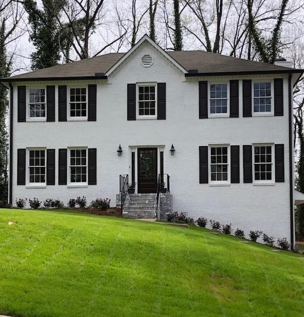 4 bedroom, 2,364 sq ft single family residence sold at 1601 Chesterfield Court, Woodstock, GA 30189