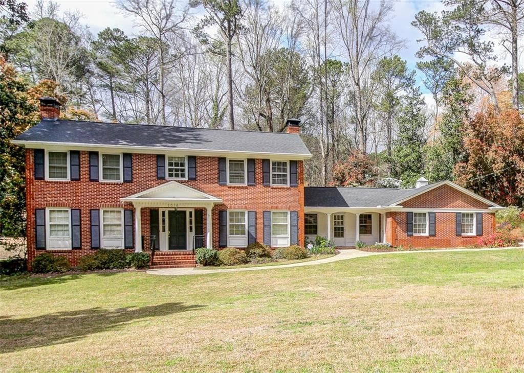 4 bedroom, 2,540 sq ft single family residence sold at 2078 Castleway Lane, Atlanta, GA 30345