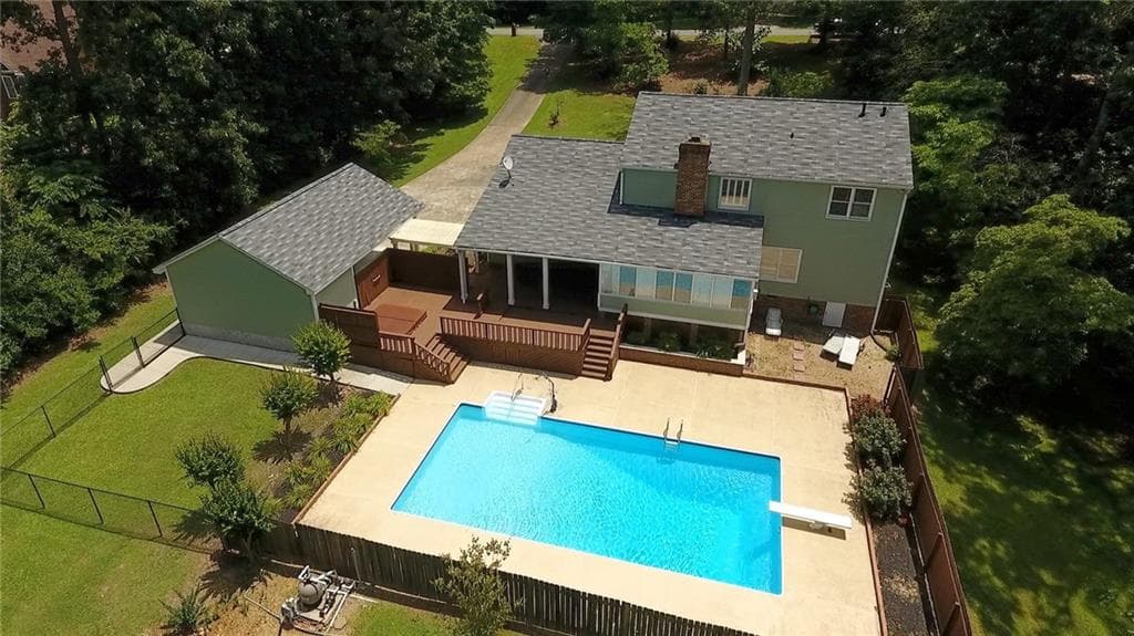 4 bedroom single family residence sold at 353 SUNSET Drive, Calhoun, GA 30701