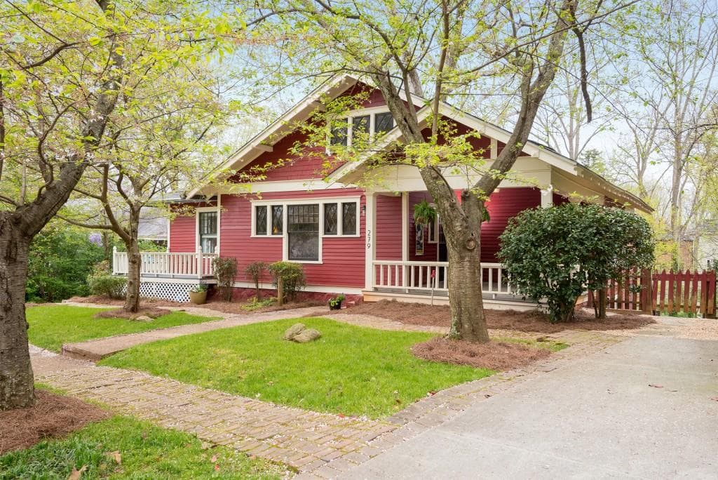 4 bedroom, 2,654 sq ft single family residence sold at 279 Southerland Terrace, Atlanta, GA 30307