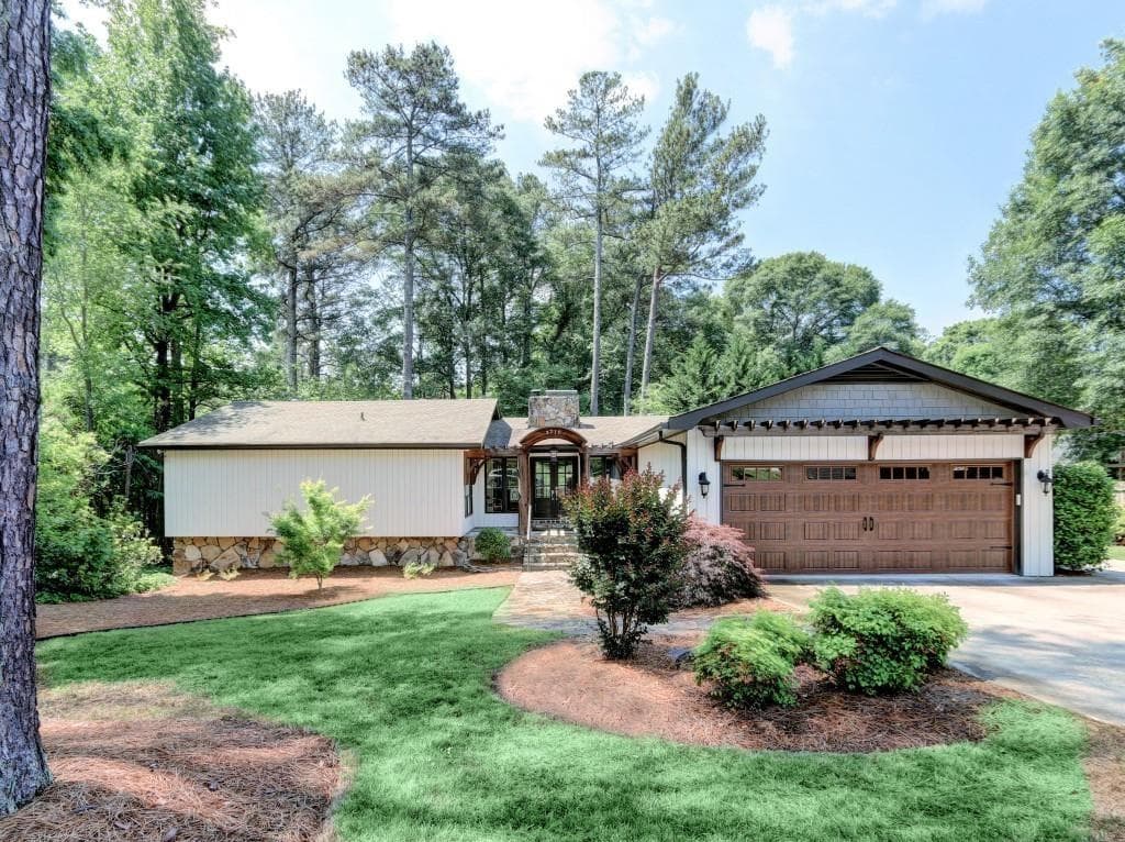 3710 Greenview Drive, Marietta, GA 30068 — most recent listing photo