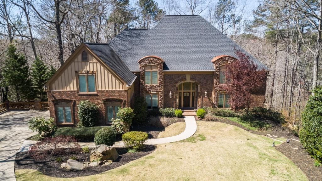 225 Grogans Lake Pointe, Sandy Springs, GA 30350 — most recent listing photo