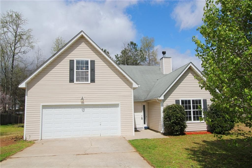 4 bedroom, 1,895 sq ft single family residence sold at 123 Legend Creek Drive, Canton, GA 30114