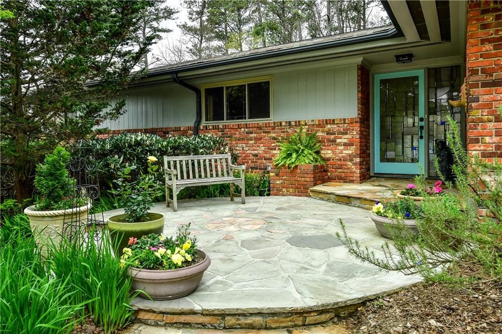 5 bedroom, 3,447 sq ft single family residence sold at 1054 Robin Lane, Atlanta, GA 30306