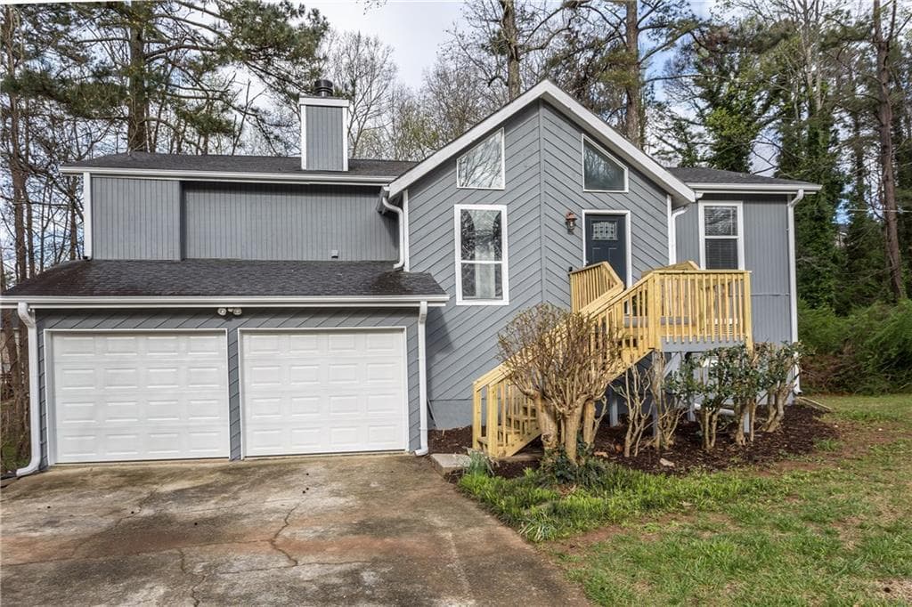 135 W Putnam Ferry Road, Woodstock, GA 30189 — most recent listing photo