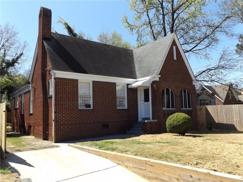2 bedroom, 1,200 sq ft single family residence sold at 1562 SW Martin Luther King Jr Drive, Atlanta, GA 30314