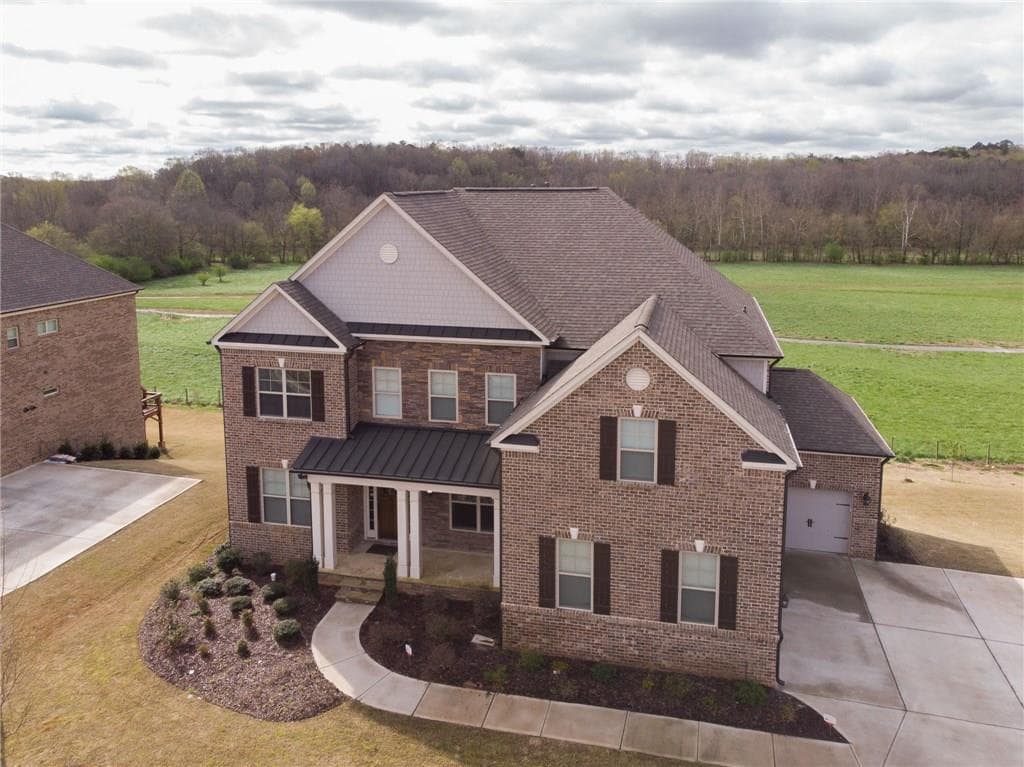 6205 Stables Walk, Suwanee, GA 30024 — most recent listing photo